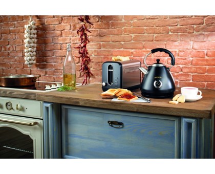 Электрочайник Gorenje 1.7л, пластик, черный