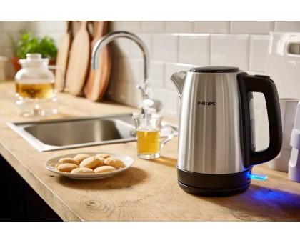 Электрочайник Philips Daily Collection 1.7л, металл