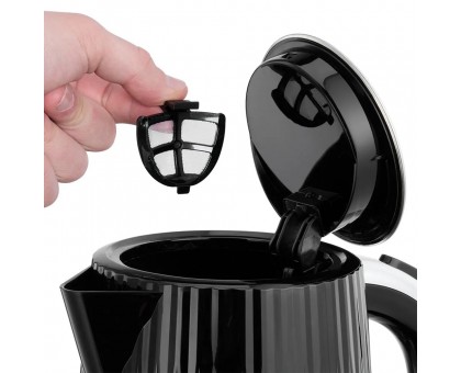 Электрочайник Russell Hobbs Eden, 1.7л, нержавеющая сталь, пластик, черный Электрочайник Russell Hobbs Eden, 1.7л, нержавеющая сталь, пластик, черный