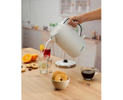 Електрочайник Gorenje 1.7л, Strix-контроль, білий матовий