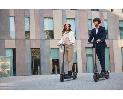 Електросамокат Segway-Ninebot MAX G30E II, чорний Електросамокат Segway-Ninebot MAX G30E II, чорний