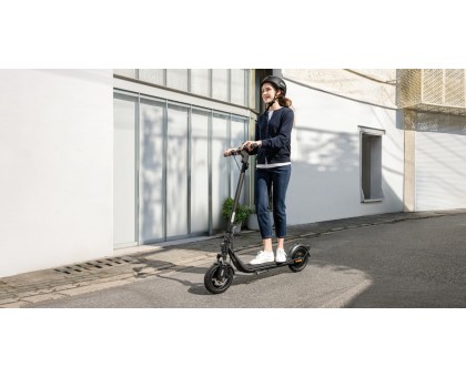 Електросамокат Segway-Ninebot F2 II E, чорний