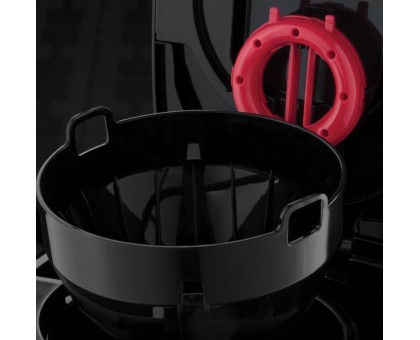 Кофеварка Russell Hobbs капельная Adventure, 1.25л, молотый, черно-серебристый Кофеварка Russell Hobbs капельная Adventure, 1.25л, молотый, черно-серебристый
