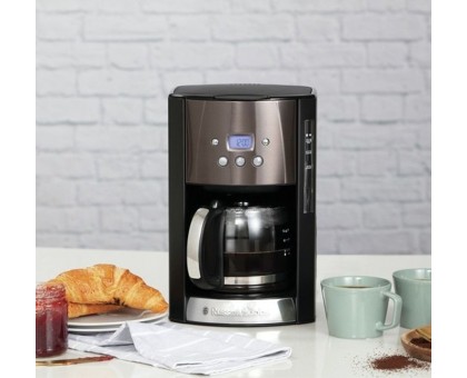 Кавоварка Russell Hobbs крапельна Matte Black, 1.8л, мелена, LED-дисплей, чорний Кавоварка Russell Hobbs крапельна Matte Black, 1.8л, мелена, LED-дисплей, чорний