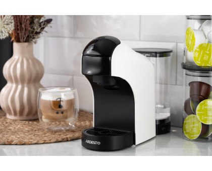 Кавоварка Ardesto капсульна, 0.8л, капсули Nespresso, Nescafe Dolce Gusto, мелена кава, сенсорне керування, білий Кавоварка Ardesto капсульна, 0.8л, капсули Nespresso, Nescafe Dolce Gusto, мелена кава, сенсорне керування, білий