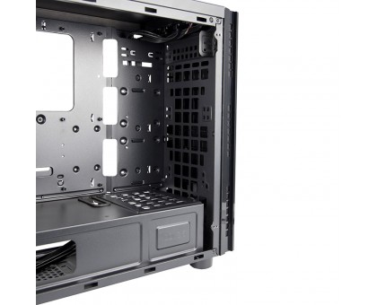 Корпус CHIEFTEC Gaming Hawk AL-02B Tempered Glass Edition, без БП, 2xUSB3.1, 1xUSB2.0, VGA 349мм, LCS ready, ATX, черный Корпус CHIEFTEC Gaming Hawk AL-02B Tempered Glass Edition, без БП, 2xUSB3.1, 1xUSB2.0, VGA 349мм, LCS ready, ATX, черный