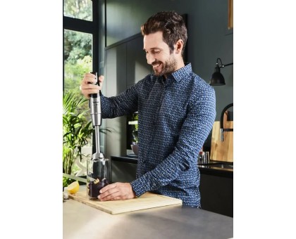 Блендер Tefal погружной Infiny Force Pro, 1200Вт, 9в1, чаша-800мл, чопер-500мл, спиралайзер, турборежим, черный Блендер Tefal погружной Infiny Force Pro, 1200Вт, 9в1, чаша-800мл, чопер-500мл, спиралайзер, турборежим, черный