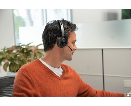 Гарнитура компьютерная стерео On-ear Poly Voyager Focus 2, USB-A, Bluetooth, всенаправленный, ANC, Acoustic fence, черный Гарнитура компьютерная стерео On-ear Poly Voyager Focus 2, USB-A, Bluetooth, всенаправленный, ANC, Acoustic fence, черный