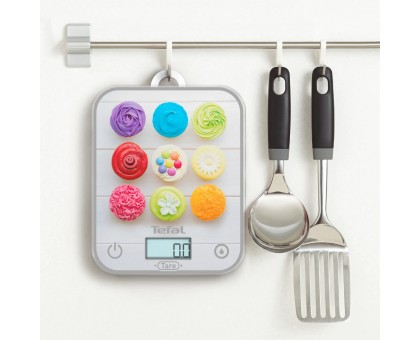 Весы Tefal кухонные Optiss, 5кг, AAAx2 в компл, стекло, разноцветные Весы Tefal кухонные Optiss, 5кг, AAAx2 в компл, стекло, разноцветные