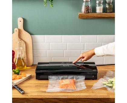 Вакууматор Tefal Classic для пакетов, 350мм, электронное управл., +18 пакетов, пластик, черный Вакууматор Tefal Classic для пакетов, 350мм, электронное управл., +18 пакетов, пластик, черный