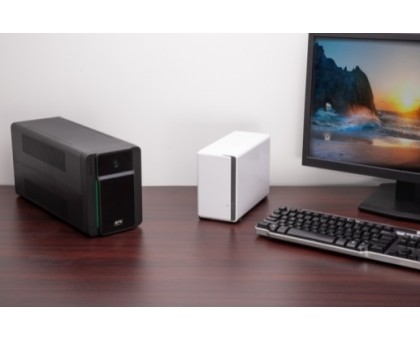 ИБП APC BVX1600LI-GR Easy UPS 1600VA/900W, 4xSchuko