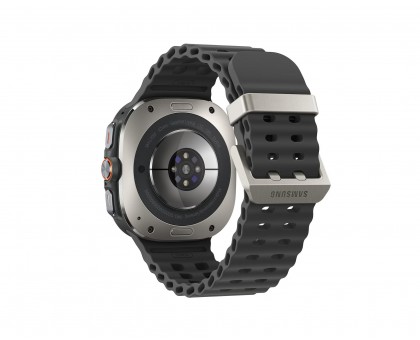Смарт-часы Samsung SM-L705FZS2SEK Galaxy Watch Ultra (2025) 47мм e-SIM (L705) 1.5", 480x480, sAMOLED, BT 5.3, NFC, 2/64ГБ, серебристый титановый