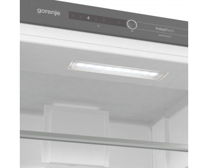 Холодильник Gorenje NRKI218EA0 встраиваемый с нижн. мороз., 177х55х54см, 2 дв., 180(68)л, А+, NF, Зона св-ти, Дисплей, белый